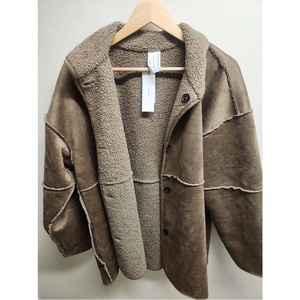 Beautiful Banana Republic Reversible Brown Jacket